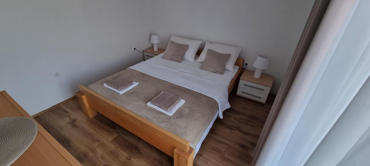 Apartments Cosic Grebastica Luaran gambar