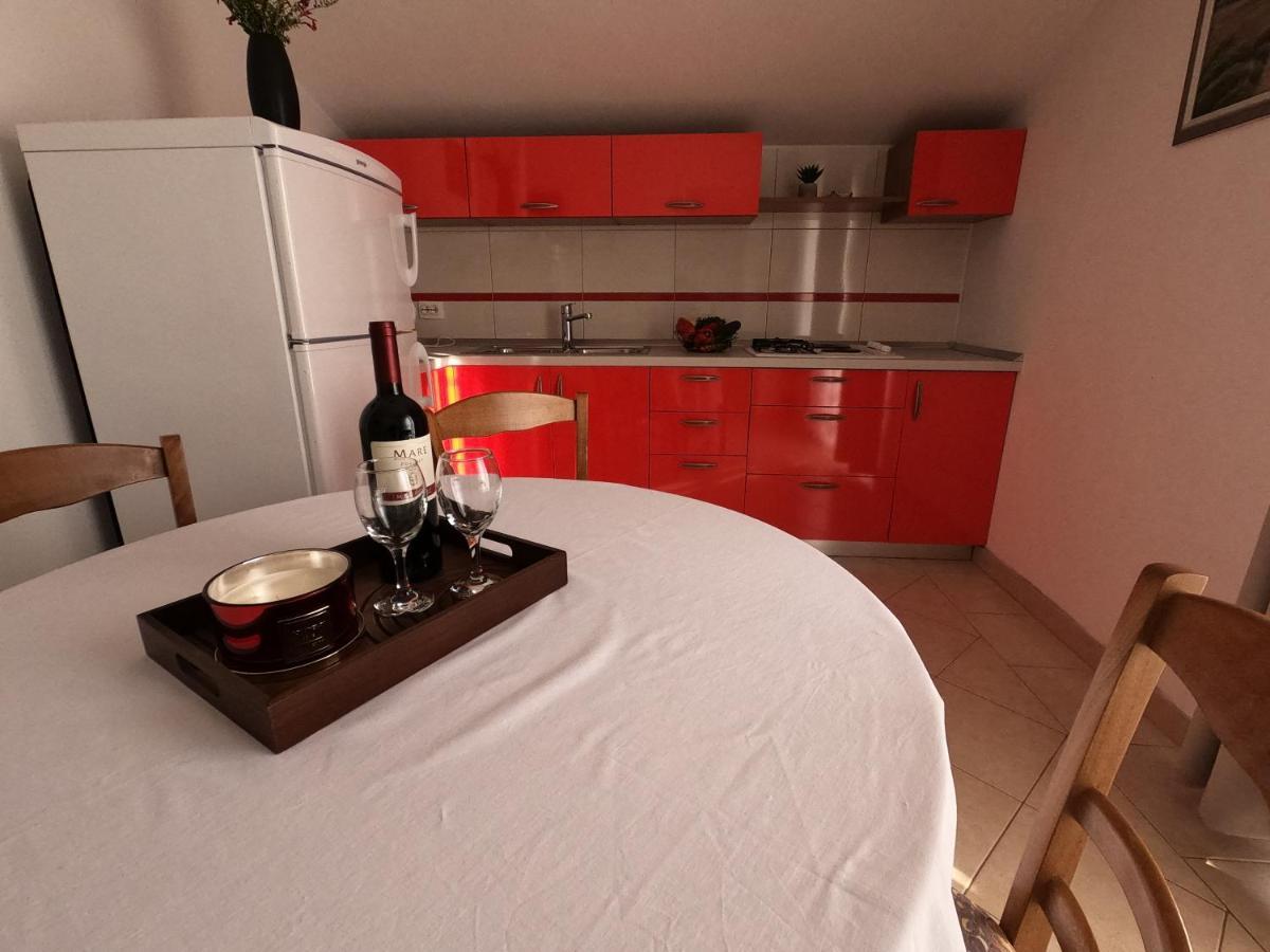 Apartments Cosic Grebastica Luaran gambar