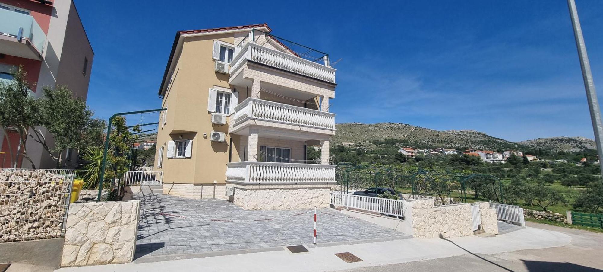 Apartments Cosic Grebastica Luaran gambar