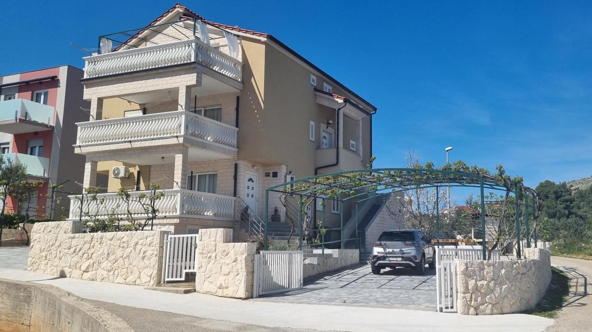 Apartments Cosic Grebastica Luaran gambar